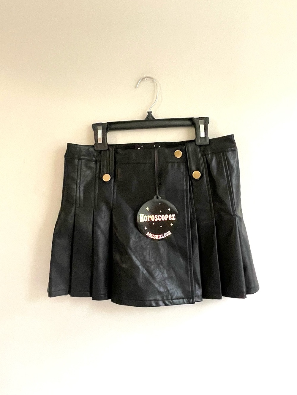 NWT HOROSCOPEZ BLACK FAUX LEATHER MICRO MINI PLEATED WRAP SKIRT DOLLS KILL GOTH